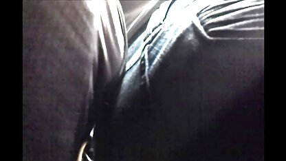 مادر داغ با خوشحالی از پسرک روسی سوء استفاده می کانال فیلمسکس کند